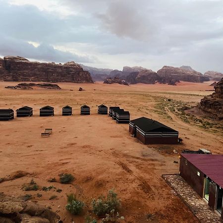 Wadi Rum Bedouin Heart Camp 外观 照片