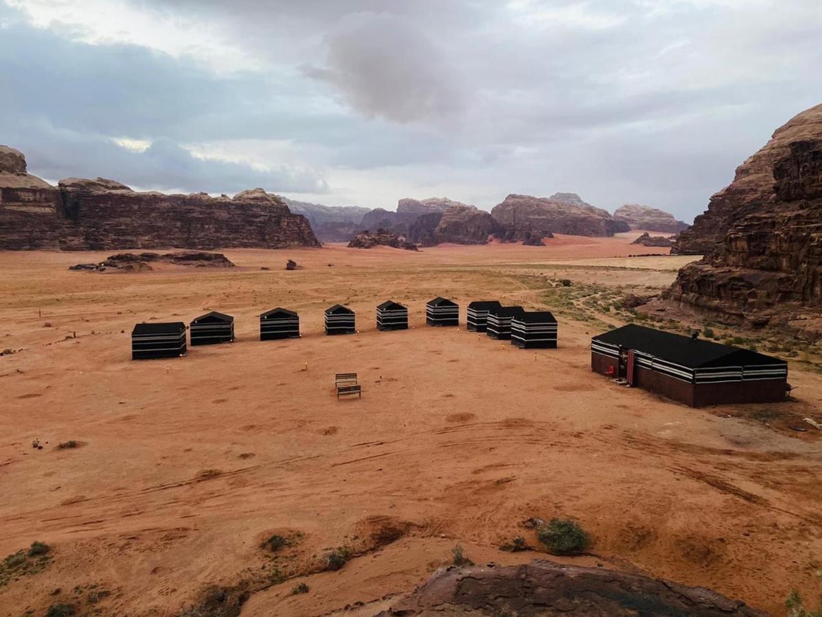 Wadi Rum Bedouin Heart Camp 外观 照片