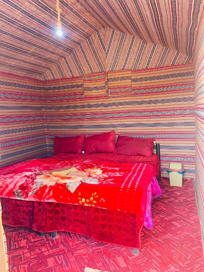 Wadi Rum Bedouin Heart Camp 外观 照片