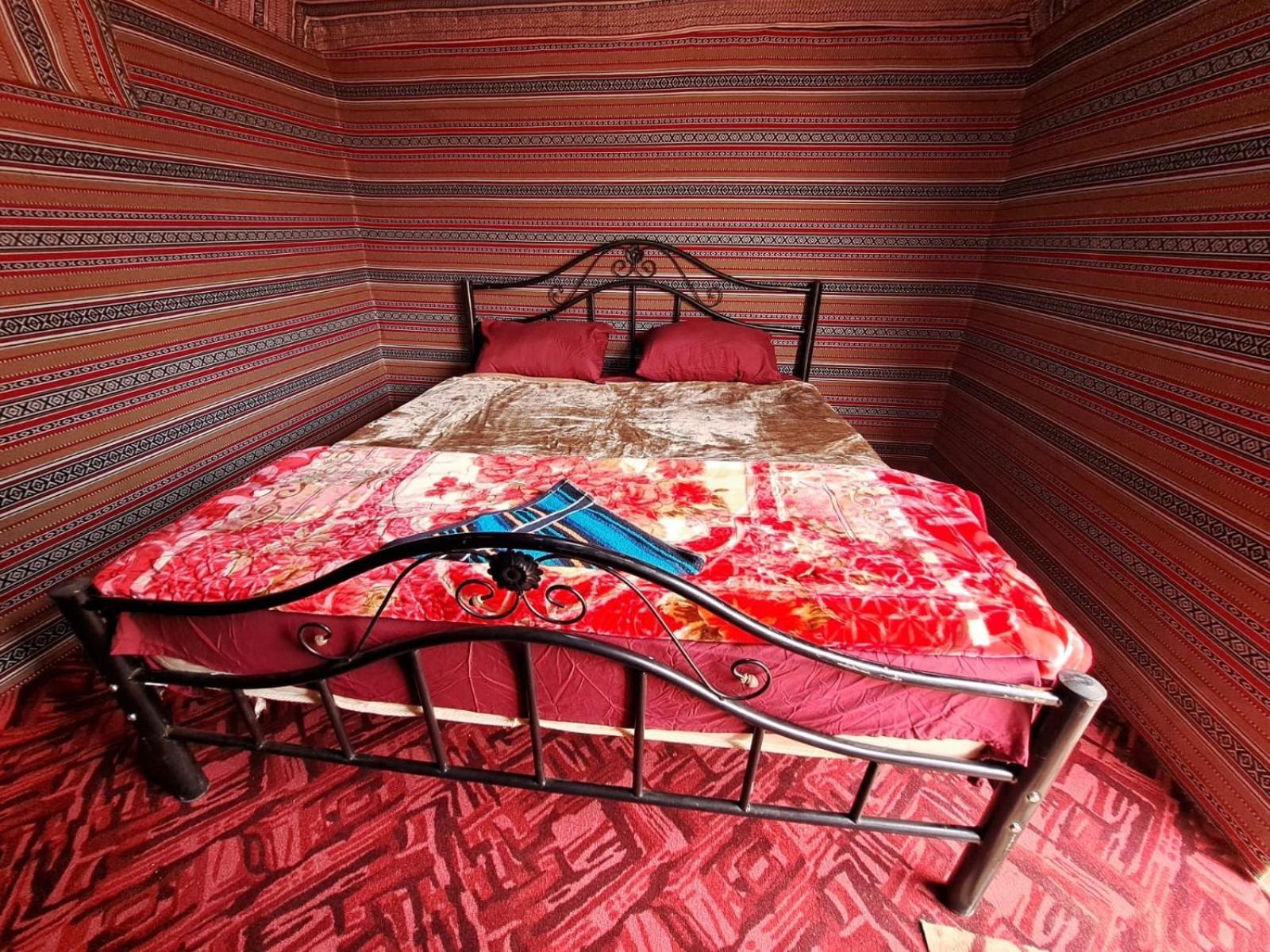 Wadi Rum Bedouin Heart Camp 外观 照片